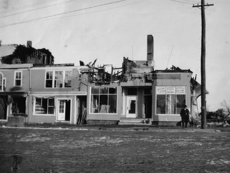 The Adams Block fire, December 28, 1911