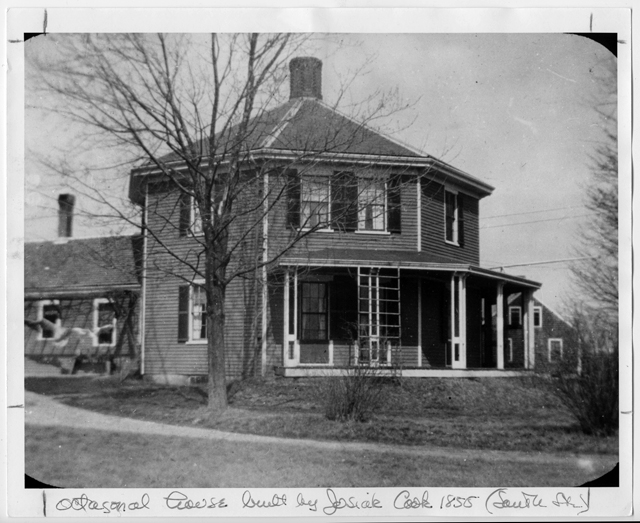 The Octagon House, 1920